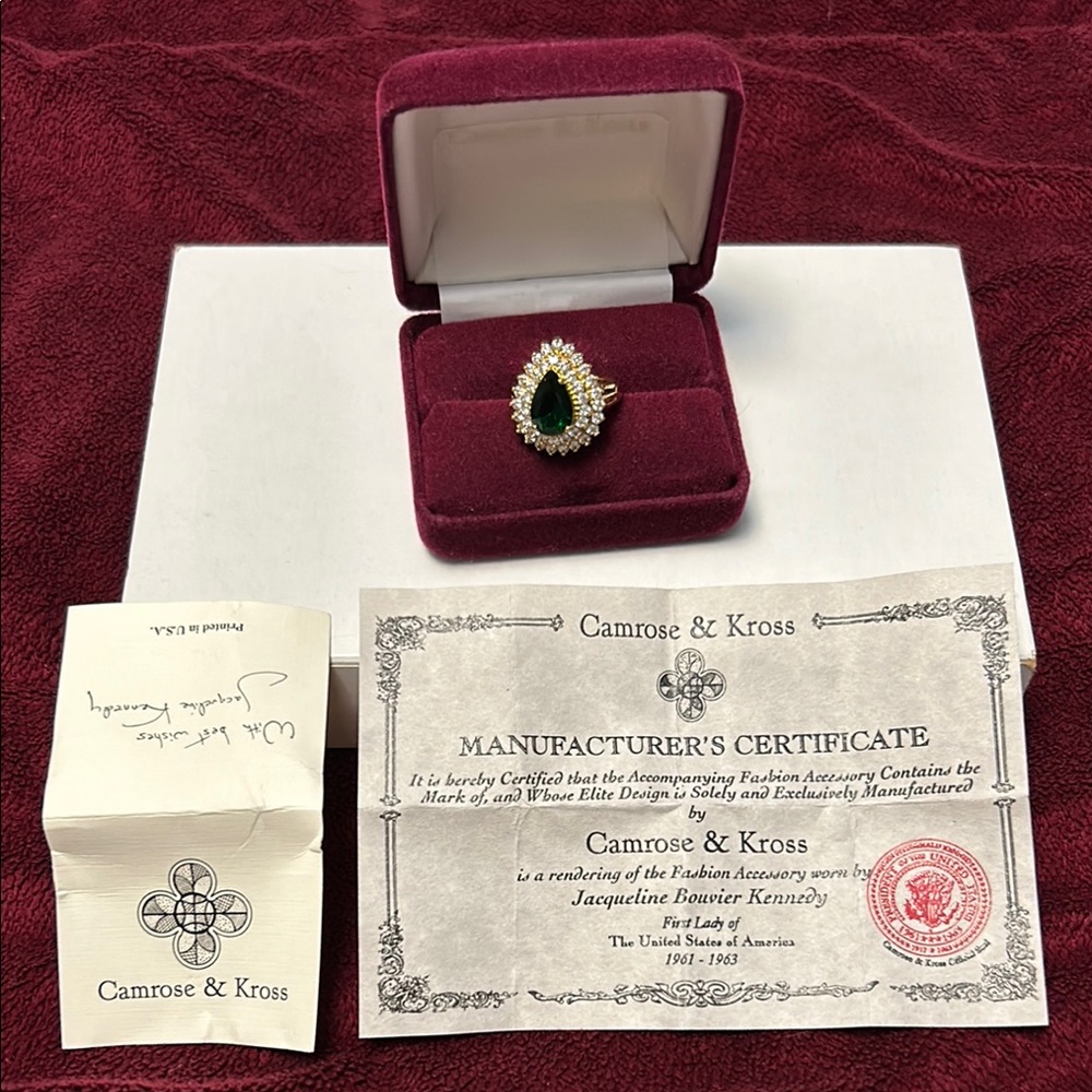 Vintage Camrose & Kross Jackie Kennedy Green Teardrop Ring